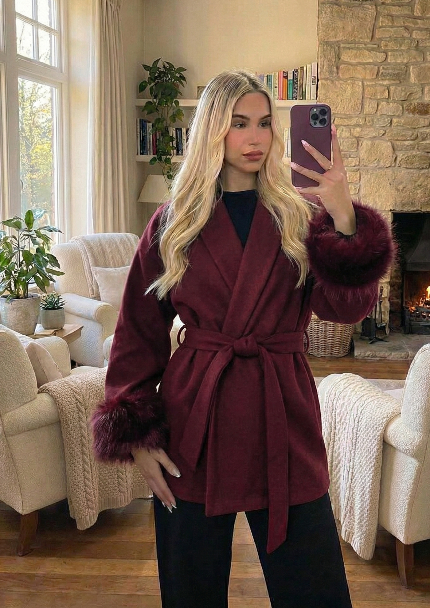 Manteau court en laine pour femme – Automne/Hiver , col V et poignets duveteux